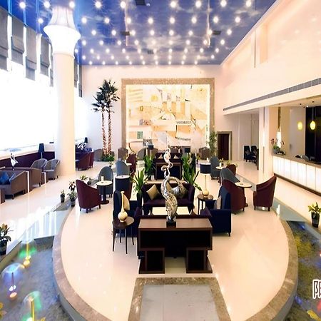 Ramada Plaza Shenyang Citycenter Esterno foto