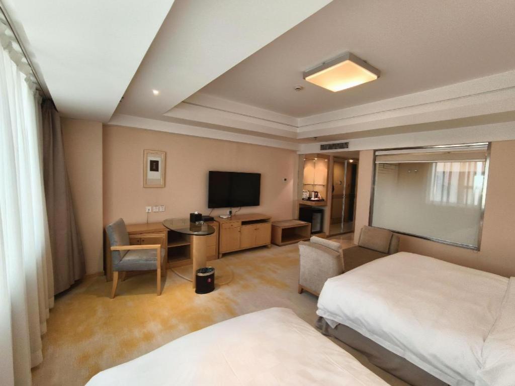 Ramada Plaza Shenyang Citycenter Esterno foto