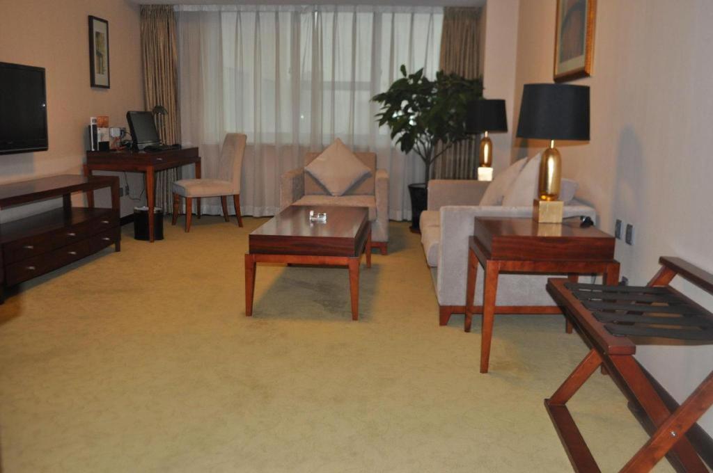 Ramada Plaza Shenyang Citycenter Esterno foto