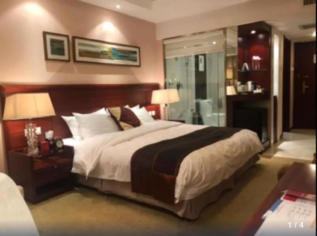 Ramada Plaza Shenyang Citycenter Esterno foto