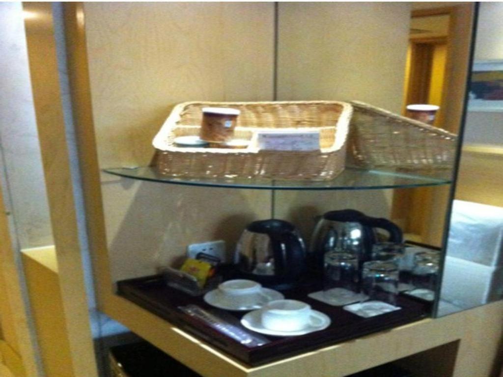 Ramada Plaza Shenyang Citycenter Esterno foto