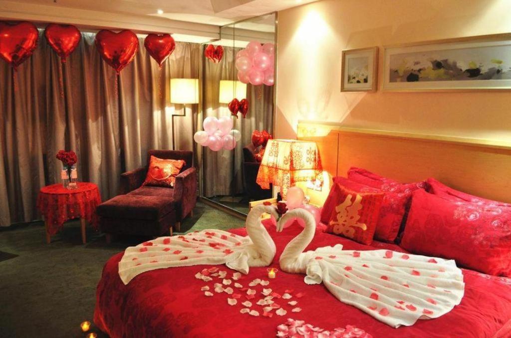 Ramada Plaza Shenyang Citycenter Esterno foto