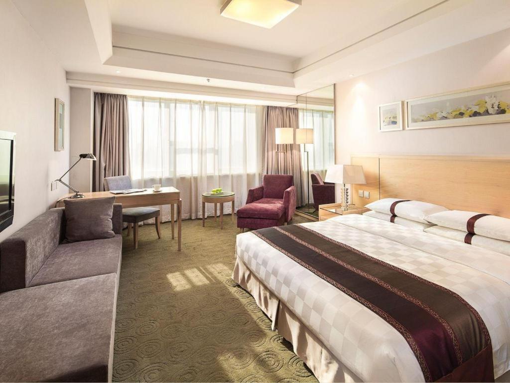 Ramada Plaza Shenyang Citycenter Esterno foto