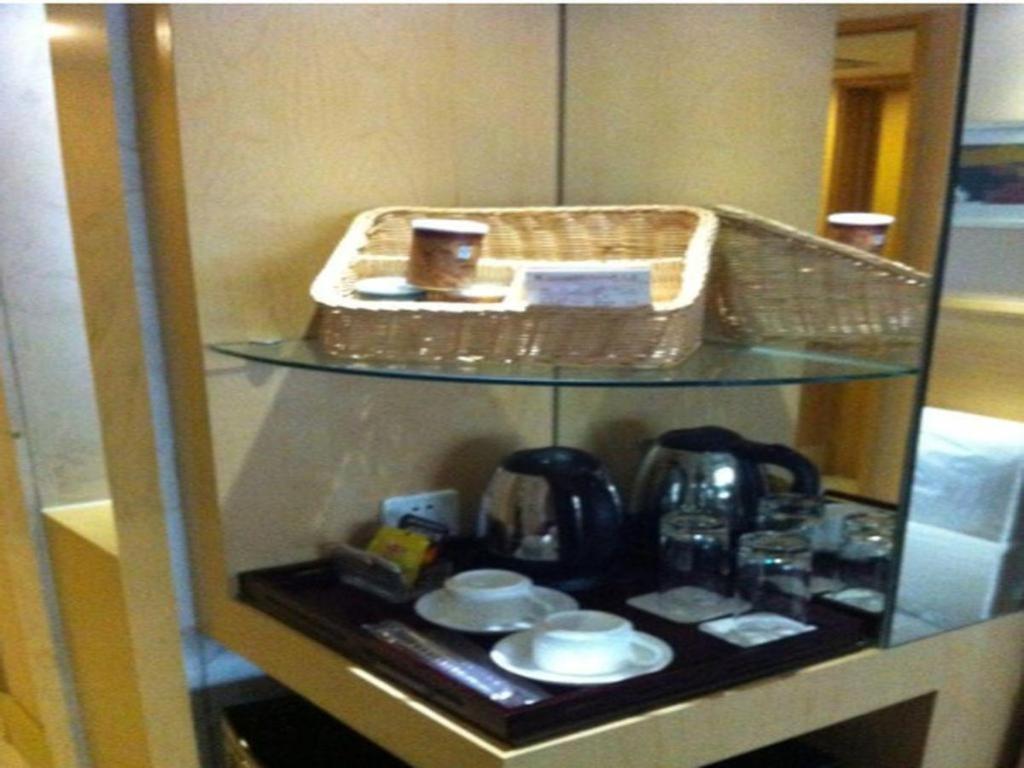 Ramada Plaza Shenyang Citycenter Esterno foto