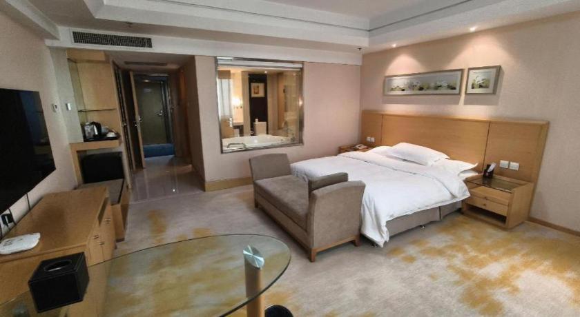 Ramada Plaza Shenyang Citycenter Esterno foto