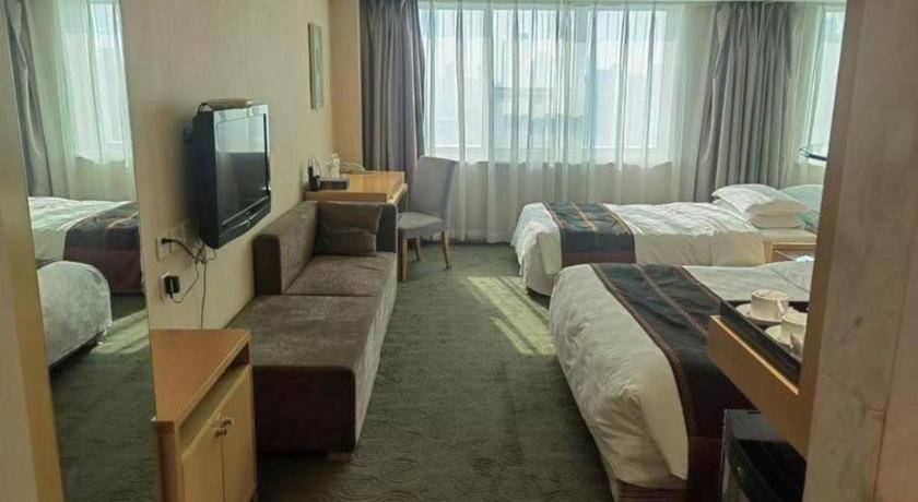 Ramada Plaza Shenyang Citycenter Esterno foto