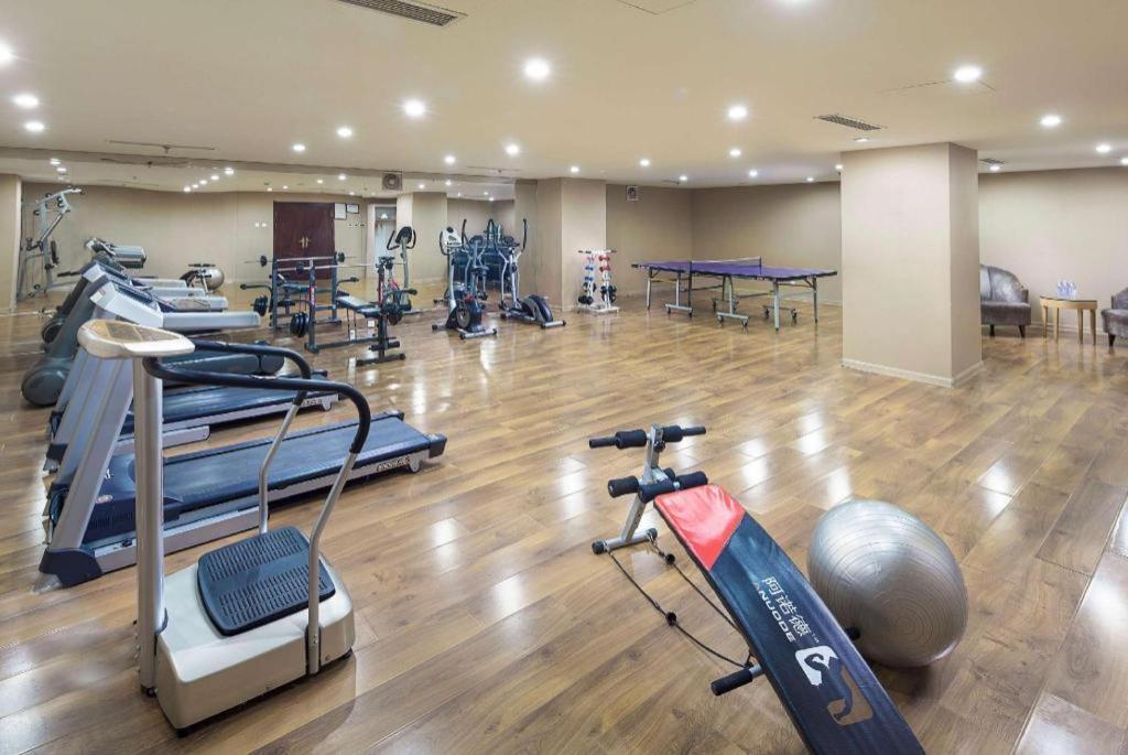 Ramada Plaza Shenyang Citycenter Esterno foto
