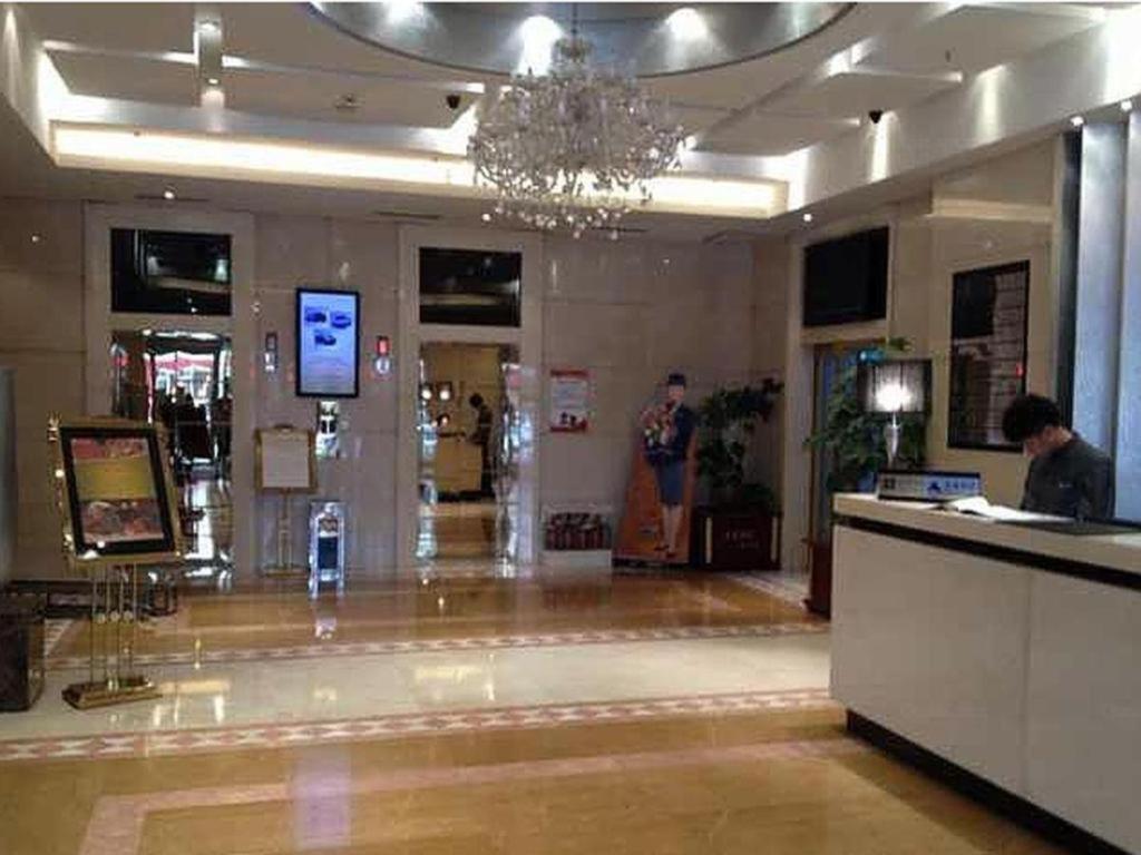 Ramada Plaza Shenyang Citycenter Esterno foto